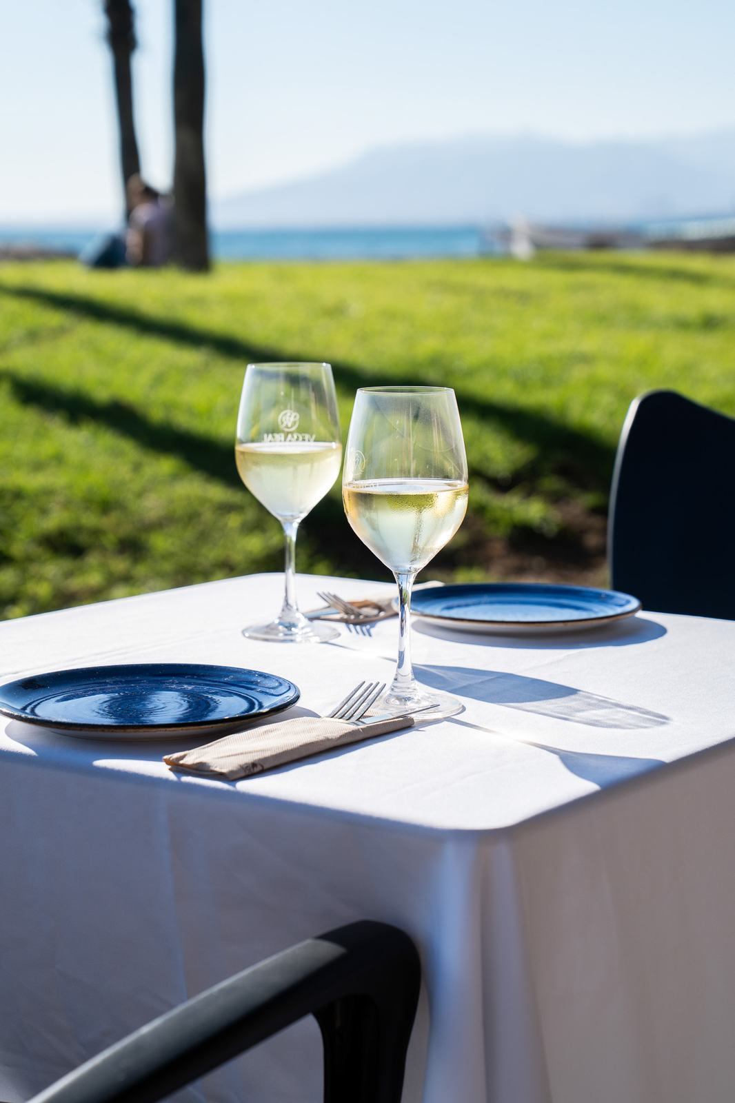 Mesa con vistas al mar